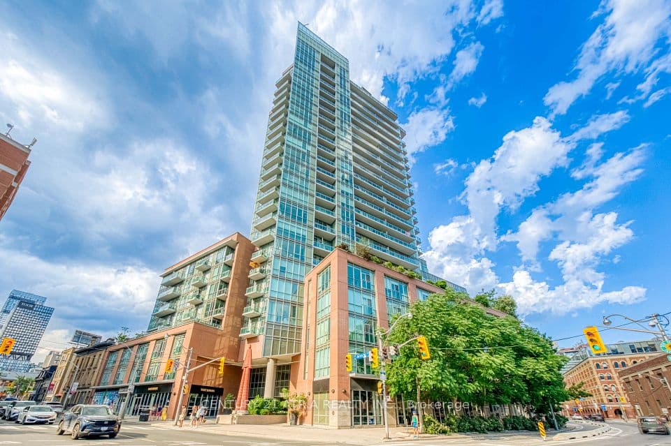 112 George Street S703, Toronto, ON M5A 2M5 – main photo
