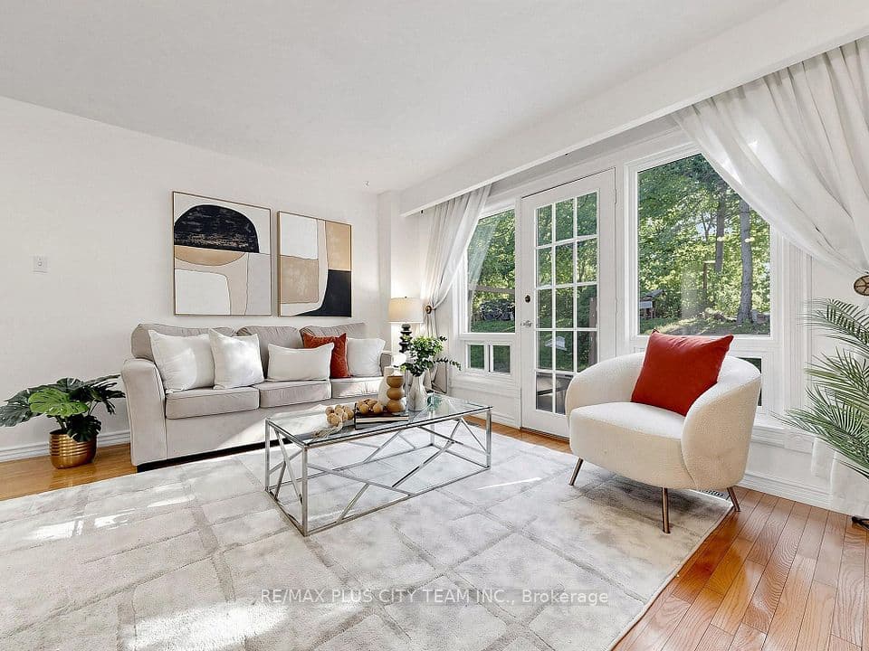60 Tangle Briar Way, Toronto, ON M2J 2M4 – photo 2