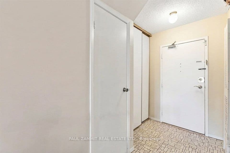 4001 Don Mills Road 132, Toronto, ON M2H 3J8 – photo 3