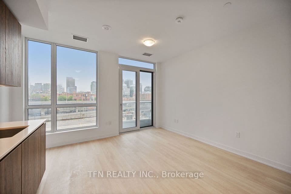 15 Richardson Street 504, Toronto, ON M5A 0Y5 – photo 3