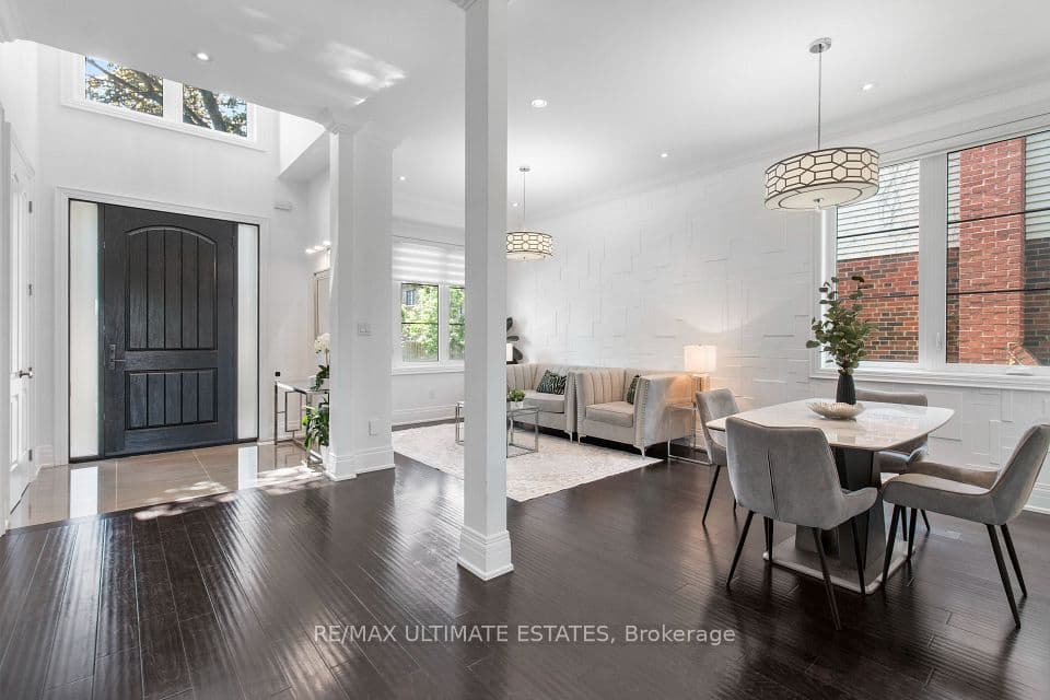 38 Devondale Avenue, Toronto, ON M2R 2E2 – photo 3