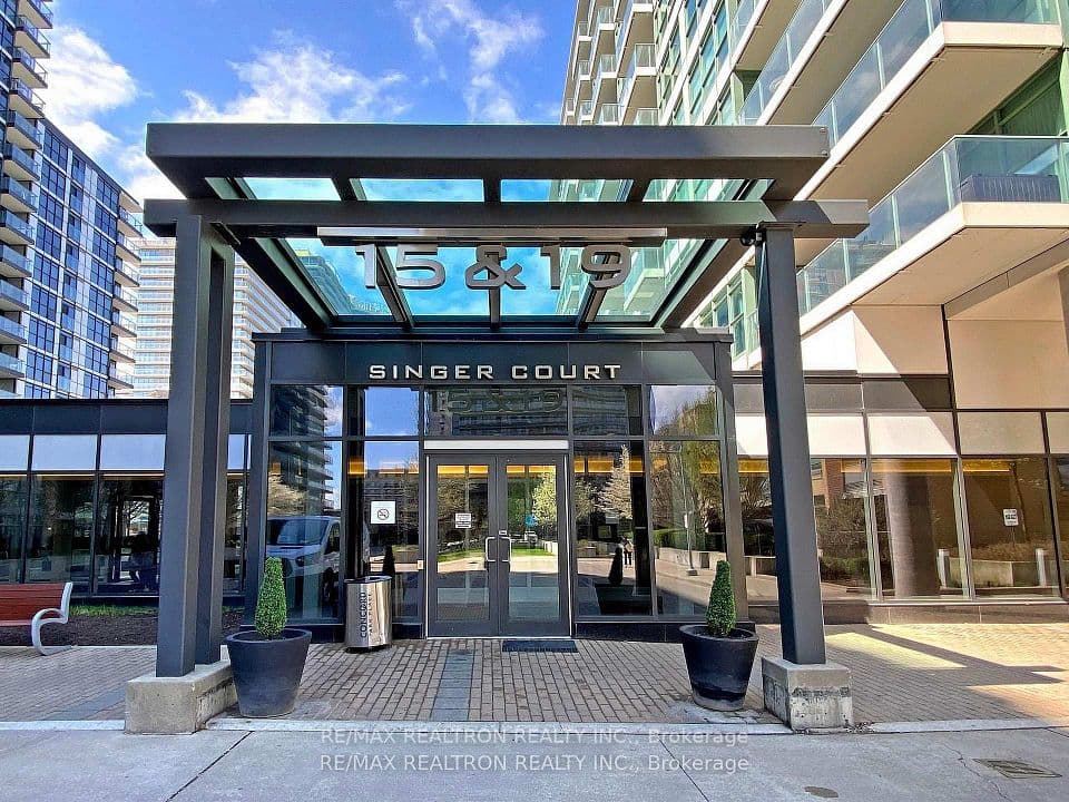 15 Singer Court Ph06, Toronto, ON M2K 0B1 – photo 2
