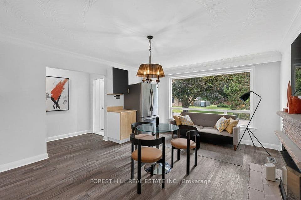 36 Fleetwell Court, Toronto, ON M2R 1L3 – photo 3