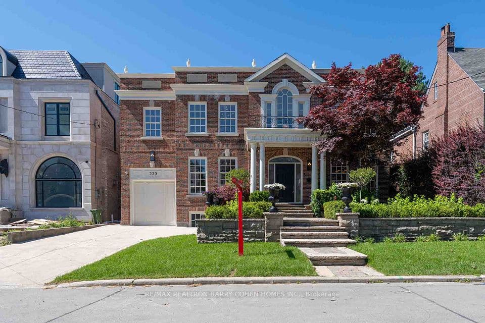 230 Dunvegan Road, Toronto, ON M5P 2P2 – main photo