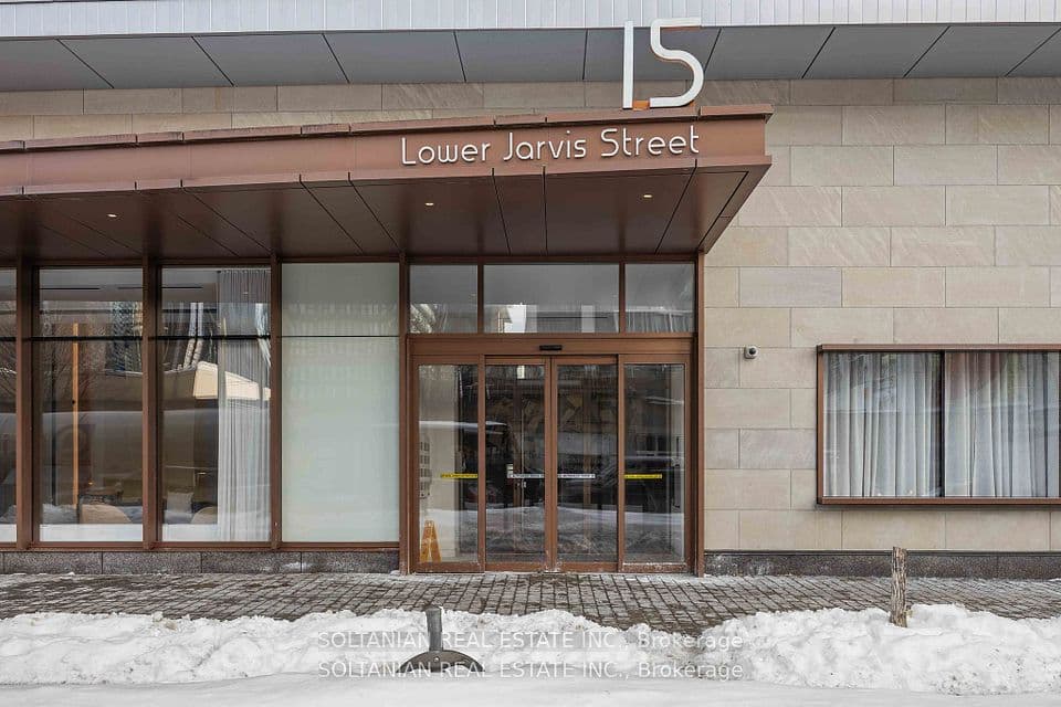 15 Lower Jarvis Street 719, Toronto, ON M5E 1Z6 – photo 2
