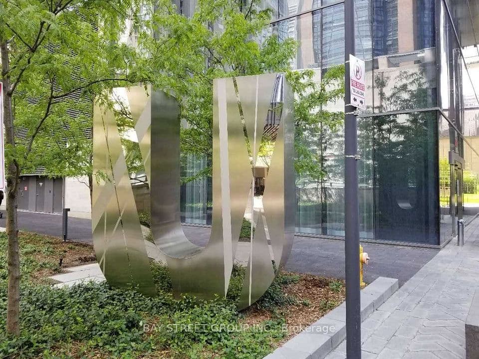 65 St Mary Street 2910, Toronto, ON M5S 0A6 – photo 2