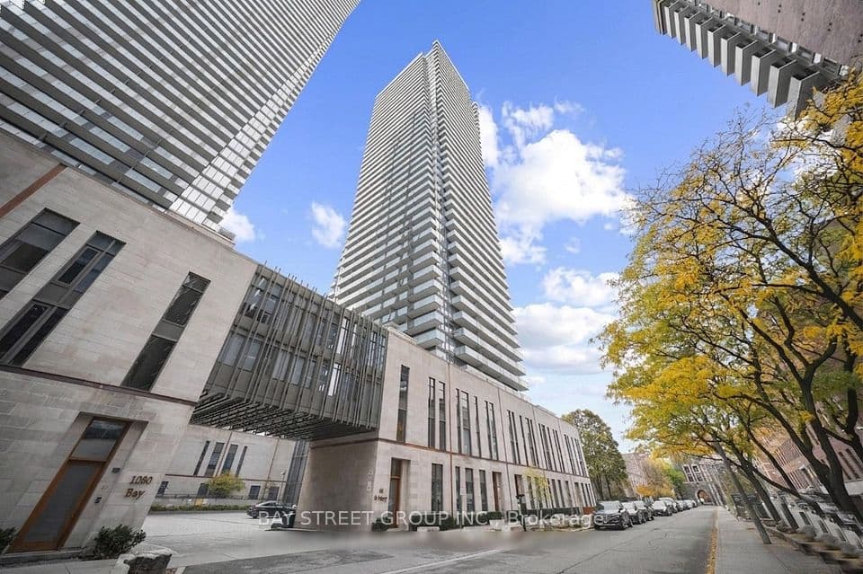 65 St Mary Street 2910, Toronto, ON M5S 0A6 – main photo