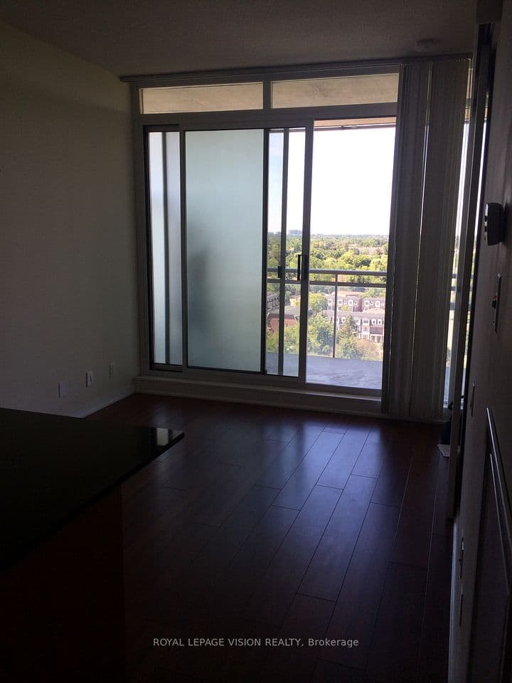 30 Canterbury Place 1708, Toronto, ON M2N 0B9 – photo 3