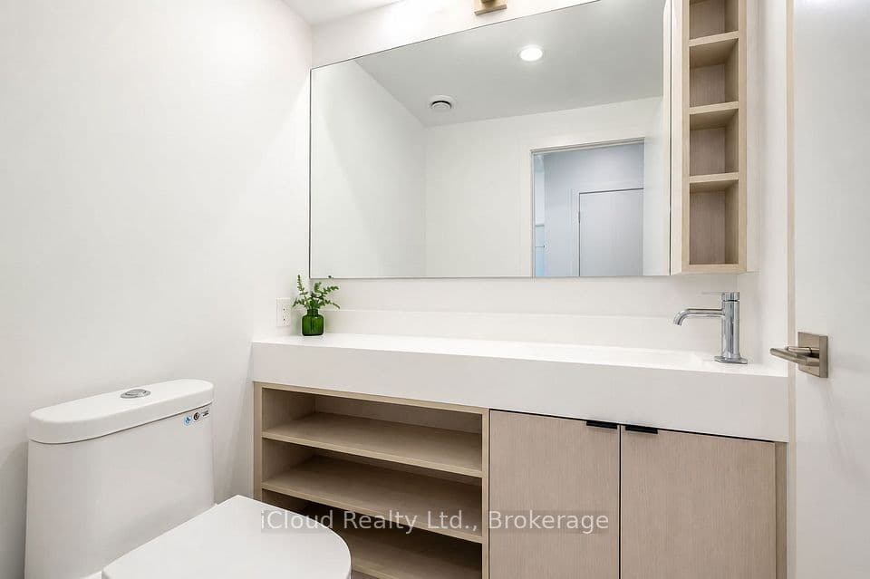 252 Church Street 4012, Toronto, ON M5B 0E6 – photo 3