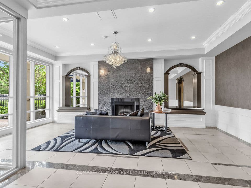 777 Steeles Avenue W LPH3, Toronto, ON M2R 3Y4 – photo 3