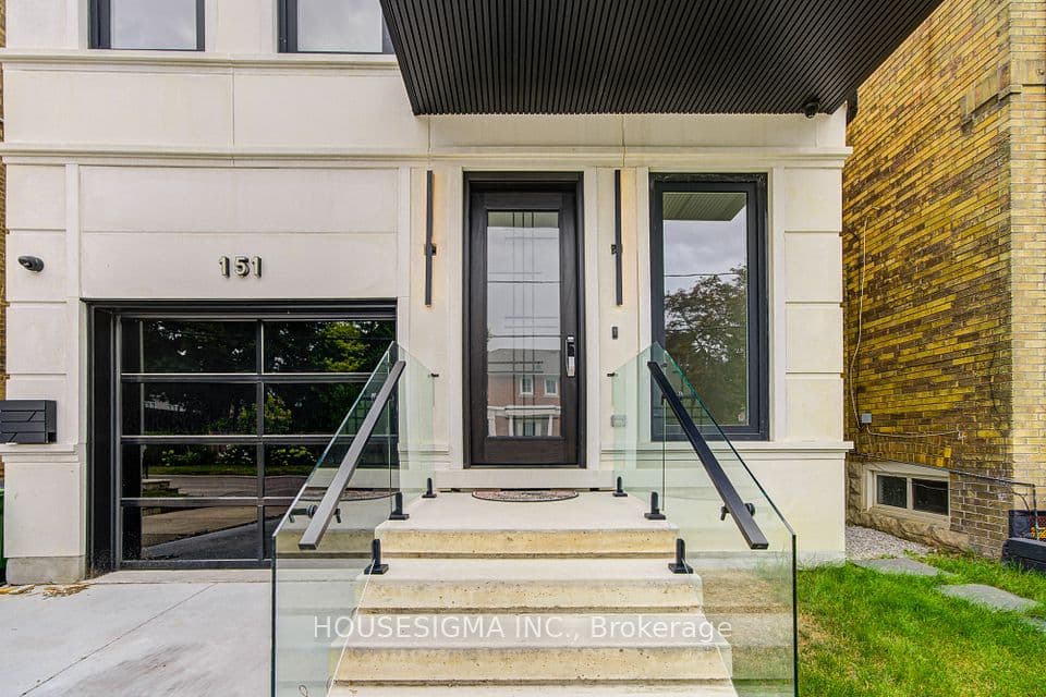 151 Dewbourne Avenue, Toronto, ON M6C 1Z1 – photo 2