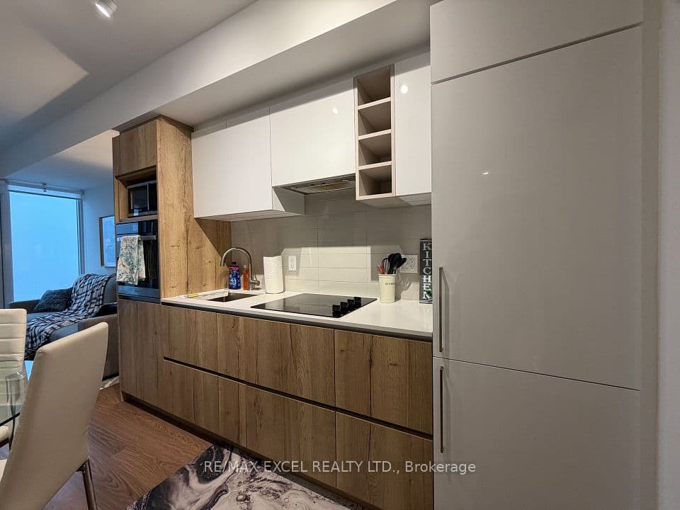 319 Jarvis Street 4808, Toronto, ON M5B 0C8 – photo 3