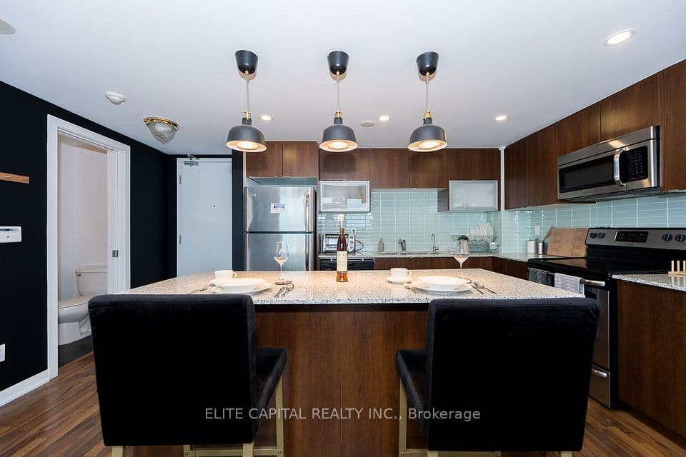 59 East Liberty Street 2207, Toronto, ON M6K 3R1 – photo 3