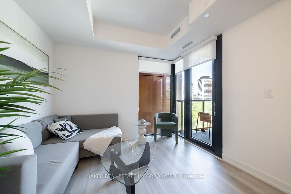 28 Eastern Avenue 824, Toronto, ON M5A 0Y2 – photo 3