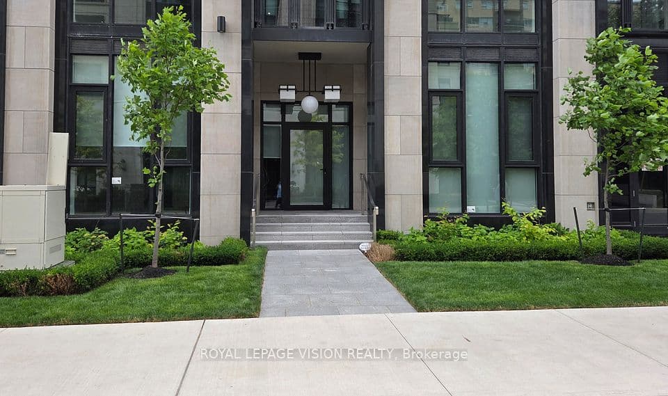 2 Forest Hill Road 101, Toronto, ON M4V 2L3 – main photo