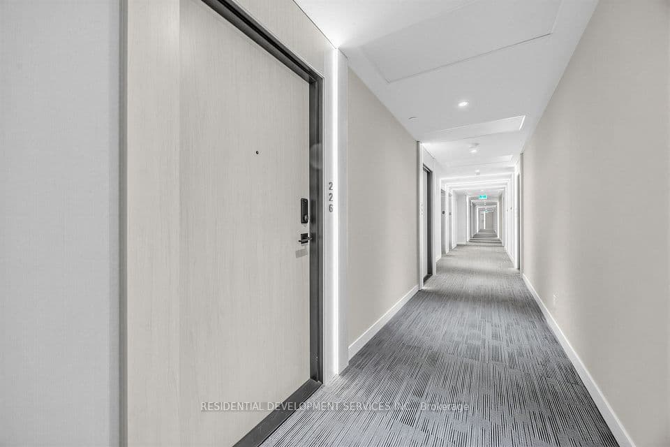 699 Sheppard Avenue E 226, Toronto, ON M2K 0J5 – photo 2