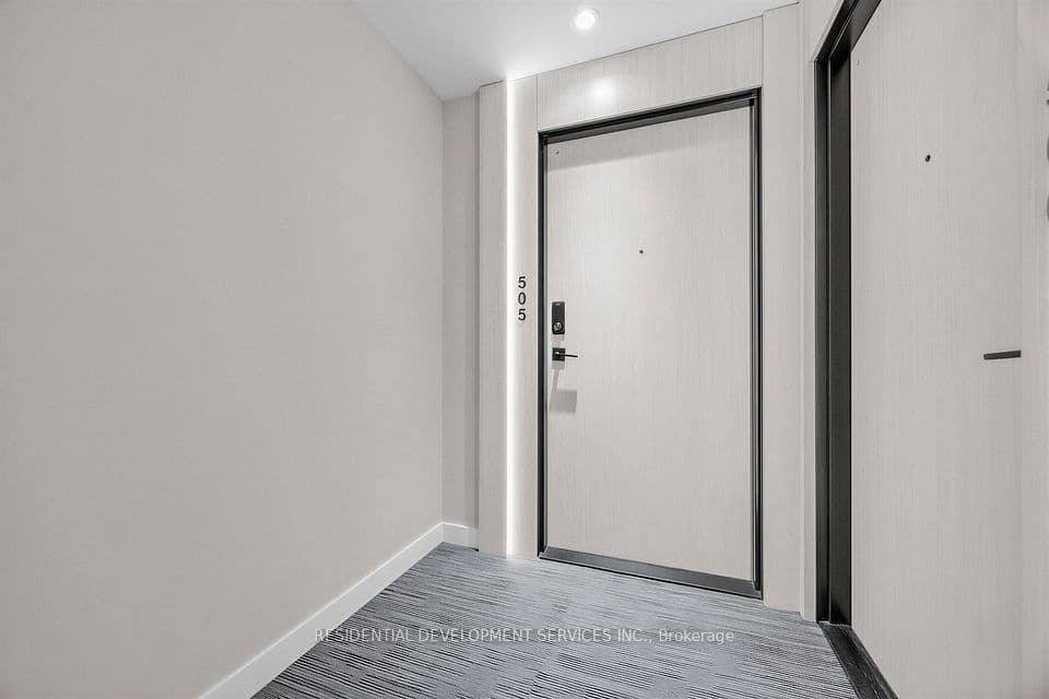 699 Sheppard Avenue E 505, Toronto, ON M2K 0J5 – photo 2