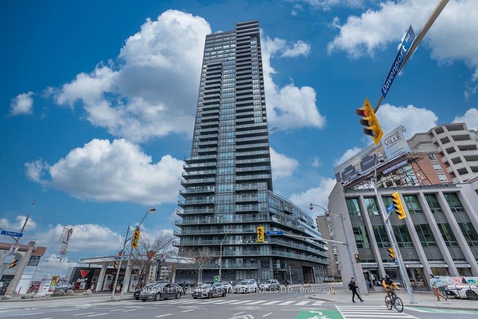 825 Church Street 2706, Toronto, ON M4W 3Z4 – main photo