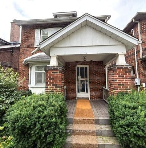 77 St Germain Avenue, Toronto, ON M5M 1V9 – photo 2
