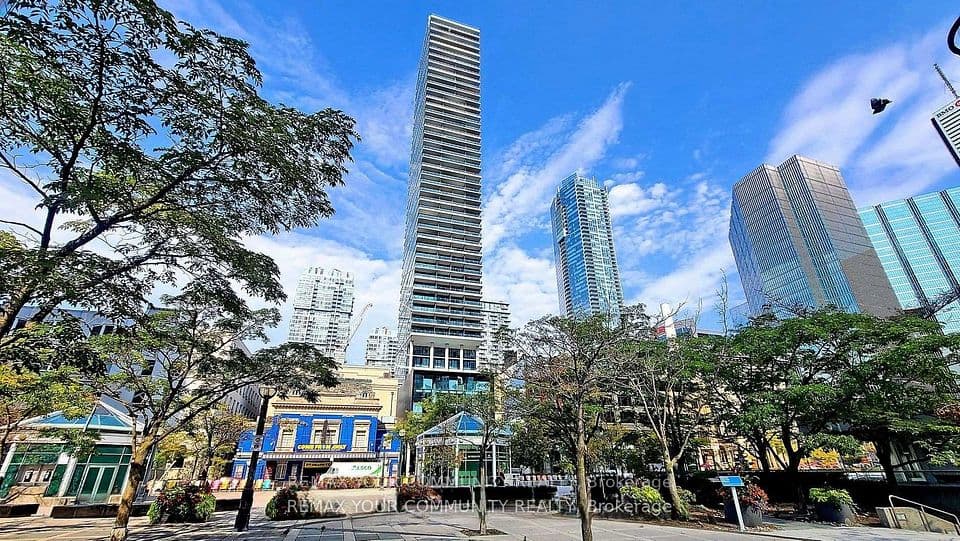 224 King Street W 2107, Toronto, ON M5V 1H8 – photo 2