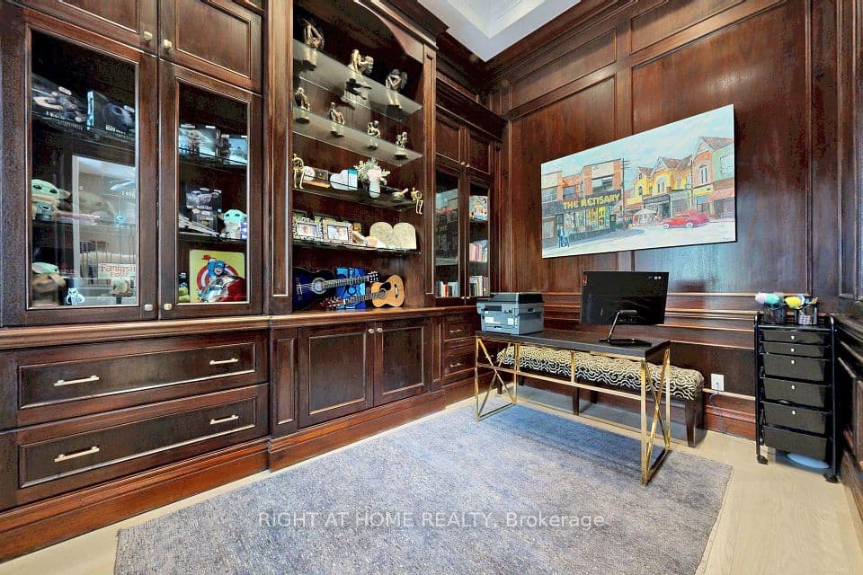 377 Brooke Avenue, Toronto, ON M5M 2L5 – photo 3
