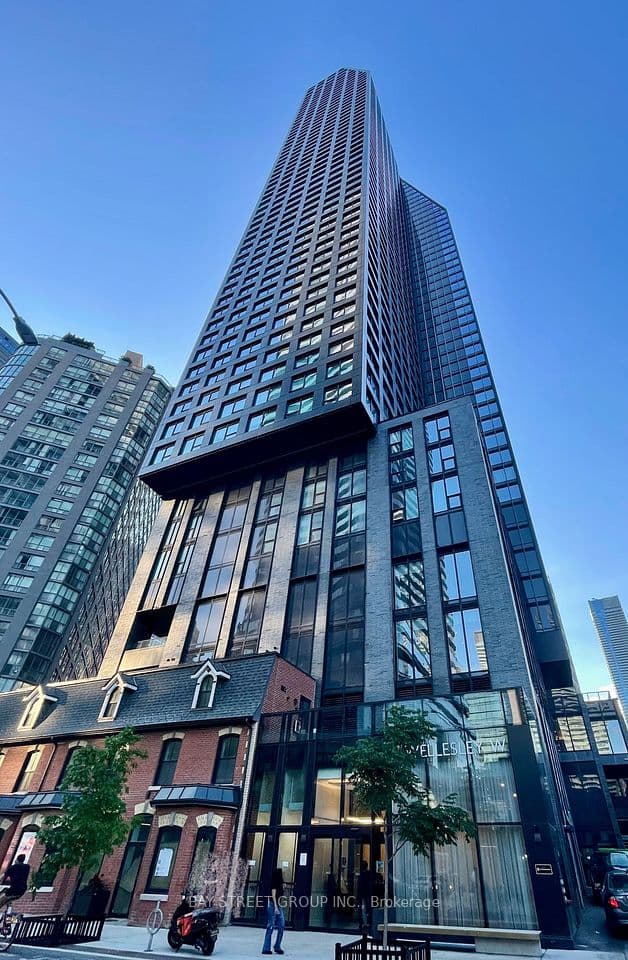 8 Wellesley Street W 4009, Toronto, ON M4Y 0J5 – photo 2
