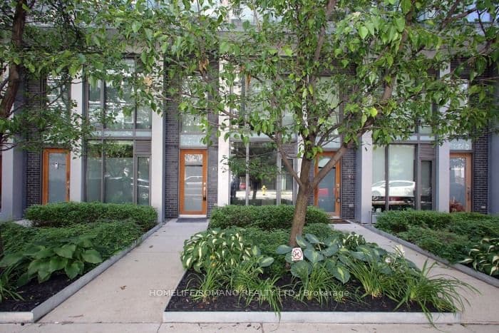 55 Stewart Street 104, Toronto, ON M5V 2V1 – photo 2