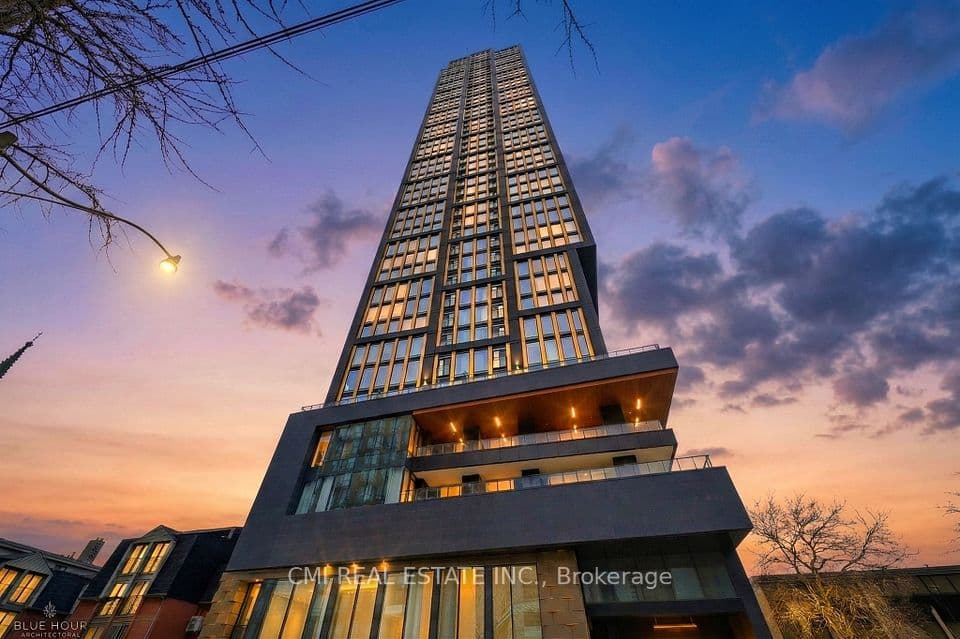 319 Jarvis Street 3207, Toronto, ON M5B 0C8 – main photo