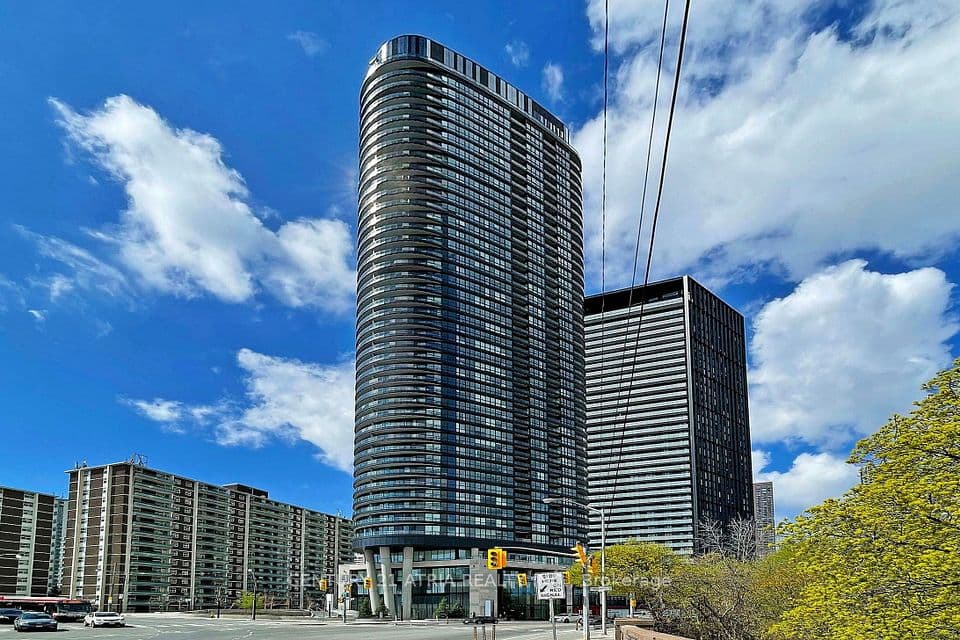 585 Bloor Street E 420, Toronto, ON M4W 0B3 – main photo