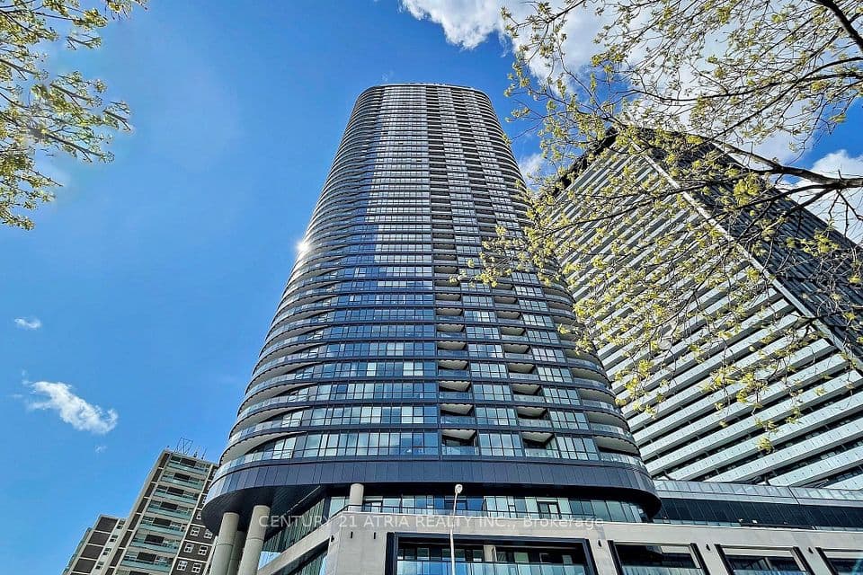 585 Bloor Street E 420, Toronto, ON M4W 0B3 – photo 2