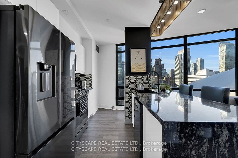 3 Navy Wharf Court N 2308, Toronto, ON M5V 3V1 – photo 3