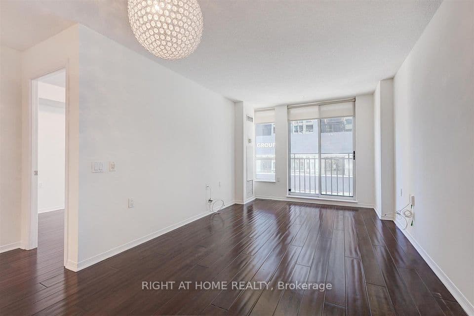 388 Bloor Street E 507, Toronto, ON M4W 3W9 – photo 3