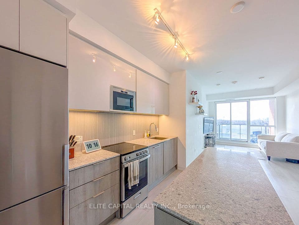 31 Tippett Road 1010, Toronto, ON M3H 0C8 – photo 3