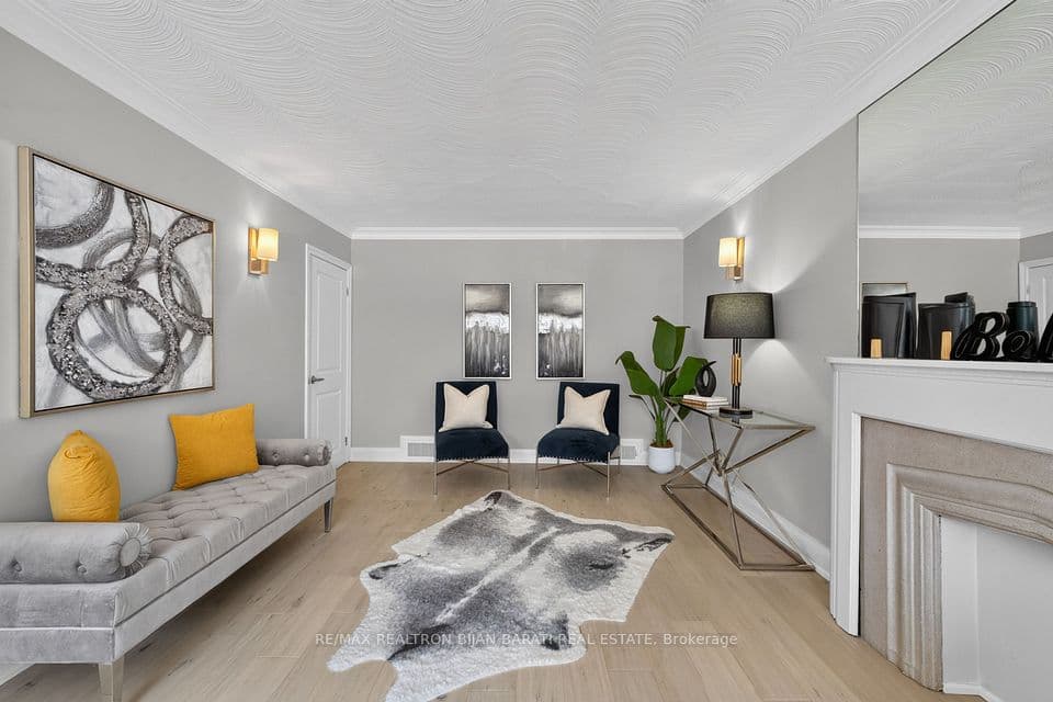 42 Franklin Avenue, Toronto, ON M2N 1B6 – photo 2