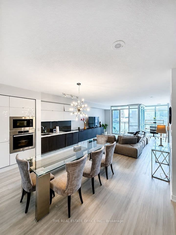 151 Dan Leckie Way 202, Toronto, ON M5V 4B2 – photo 2