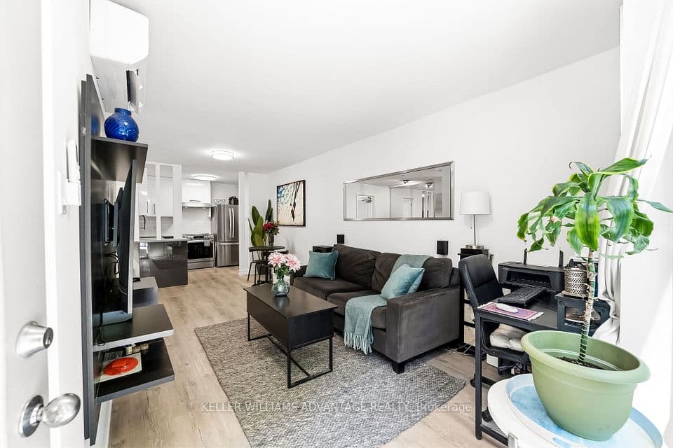 29 Canniff Street 409, Toronto, ON M6K 3M5 – photo 3