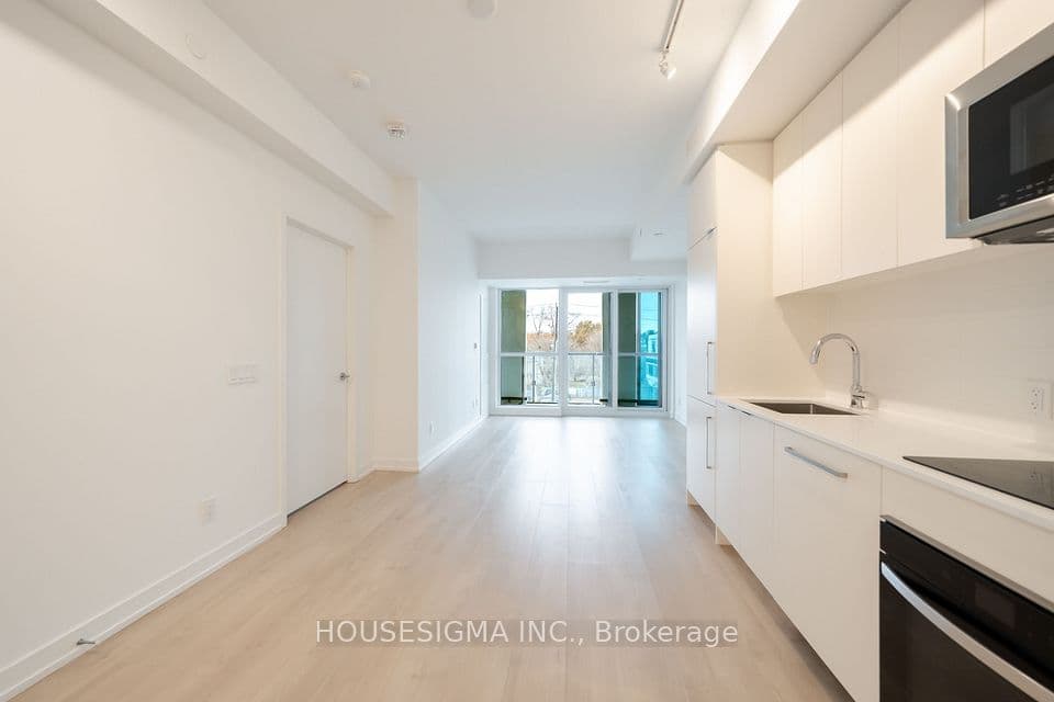 181 Sheppard Avenue E 202, Toronto, ON M2N 0L9 – photo 2