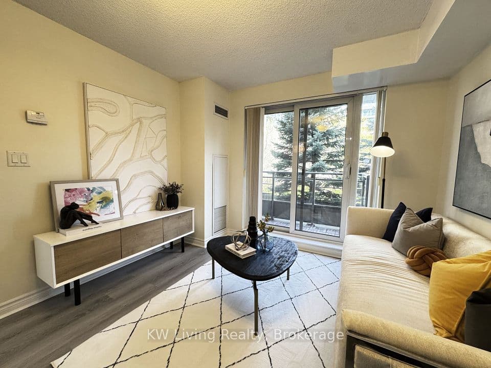 19 Barberry Place 204, Toronto, ON M2K 3E3 – photo 3