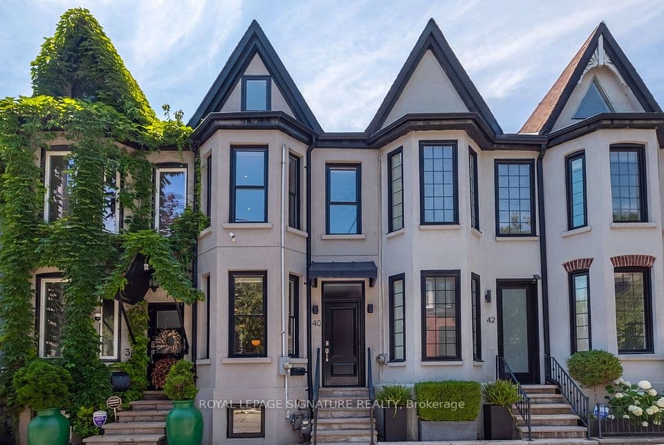 40 Bright Street, Toronto, ON M5A 3H4 – main photo
