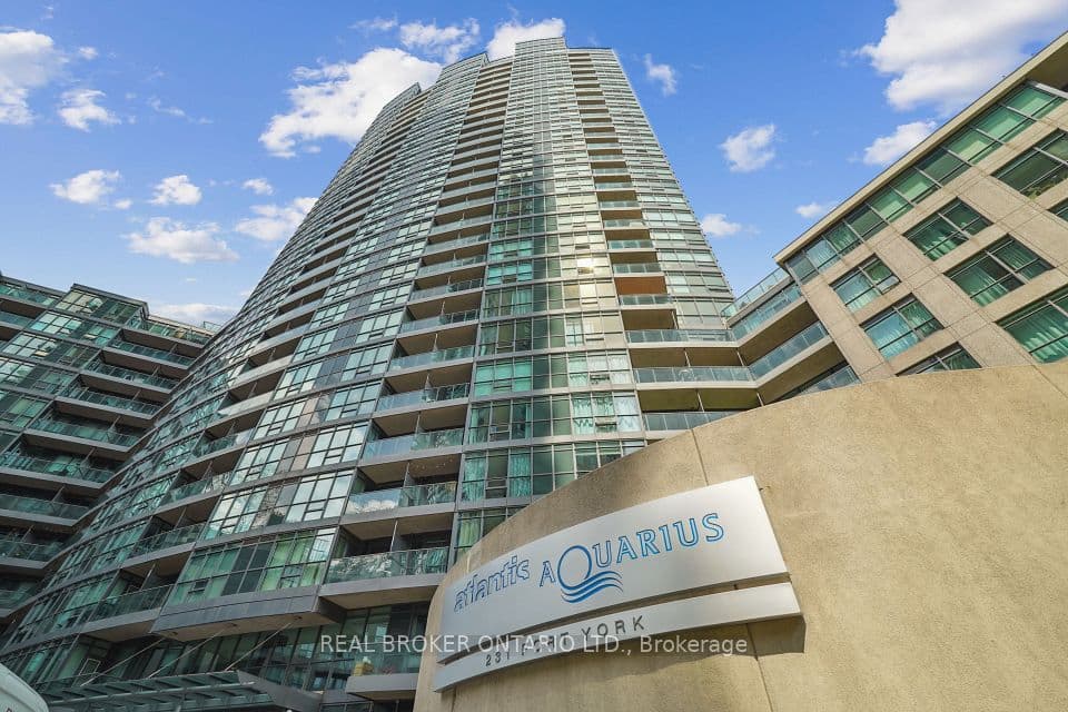 231 Fort York Boulevard 615, Toronto, ON M5V 1B2 – photo 2