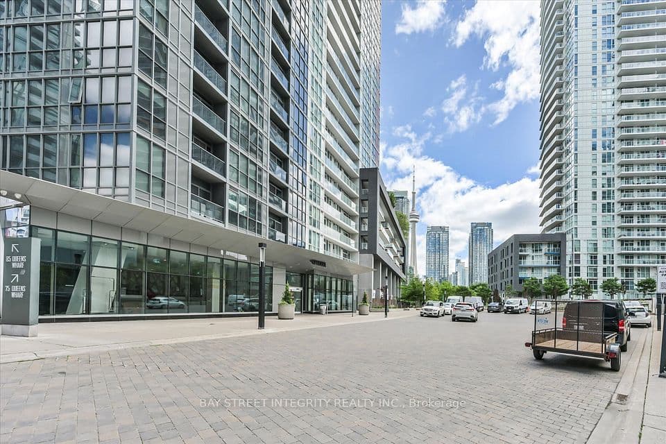 85 Queens Wharf Road 1202, Toronto, ON M5V 0J9 – photo 3