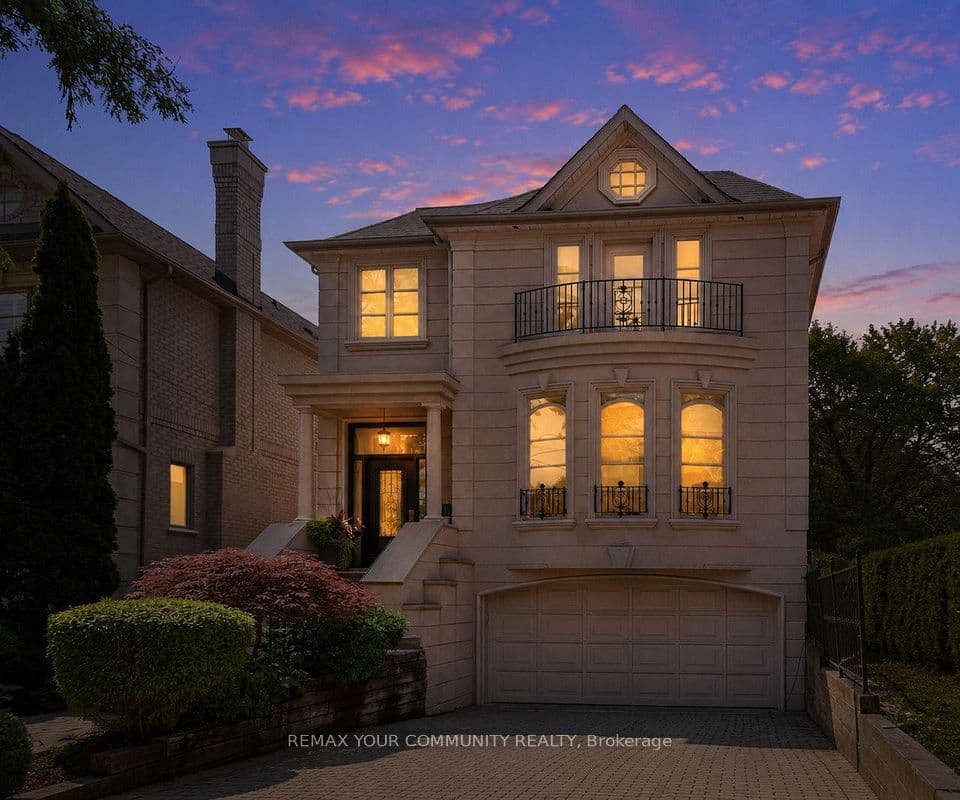 477 Old Orchard Grove, Toronto, ON M5M 2G3 – main photo
