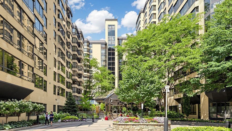 211 St Patrick Street Ph6, Toronto, ON M5T 2Y9 – photo 2