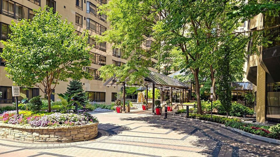 211 St Patrick Street Ph6, Toronto, ON M5T 2Y9 – photo 3