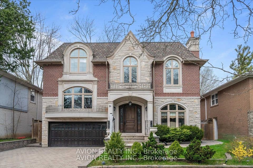 26 Danville Drive, Toronto, ON M2P 1J1 – main photo