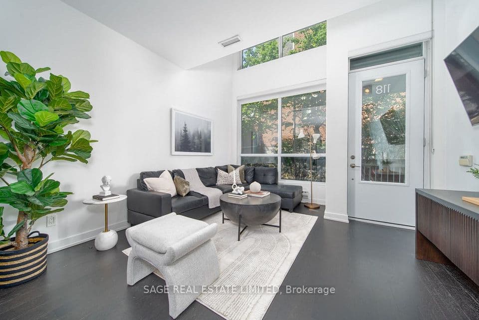 1030 King Street W 118, Toronto, ON M6K 3N3 – photo 2