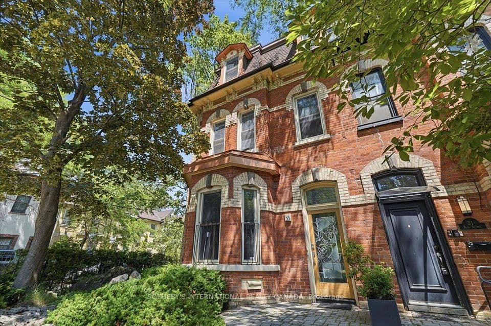 33 Rose Avenue, Toronto, ON M4X 1N7 – photo 2