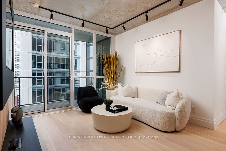 88 Blue Jays Way 2301, Toronto, ON M5V 0L7 – photo 3