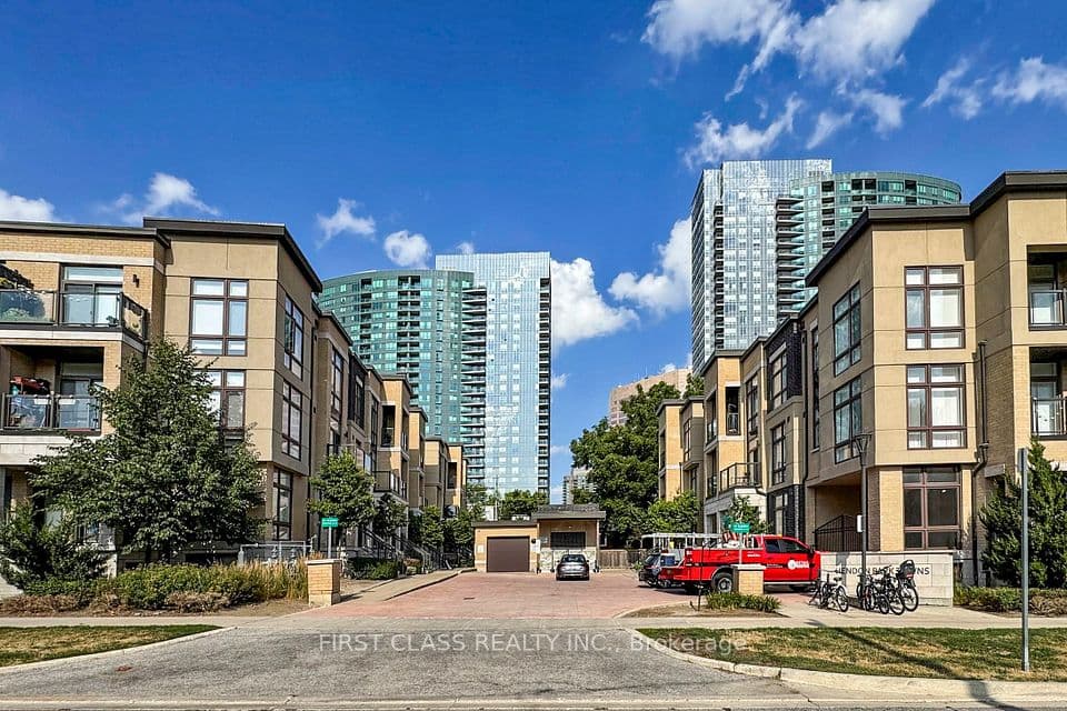 23 Eldora Avenue 79, Toronto, ON M2M 1R3 – photo 3