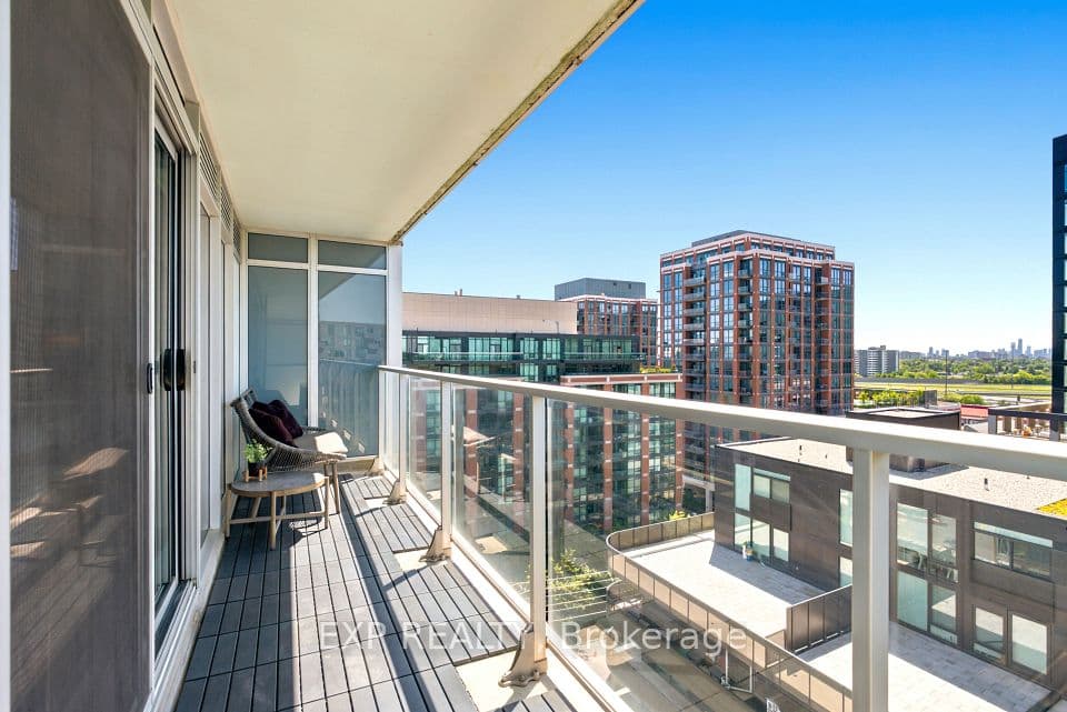 555 Wilson Avenue E1108, Toronto, ON M3H 5Y6 – photo 2